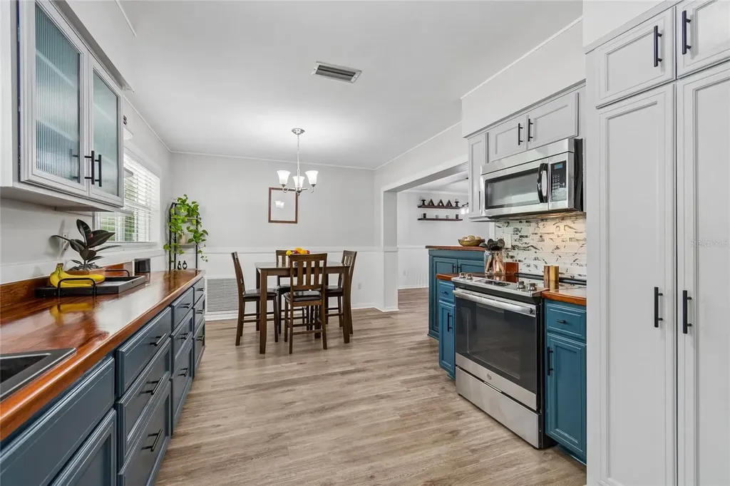 1357 S Evergreen Avenue Clearwater FL 33756