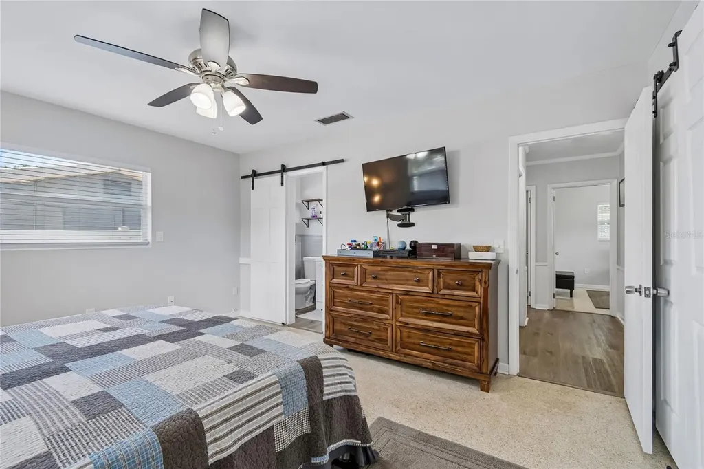 1357 S Evergreen Avenue Clearwater FL 33756