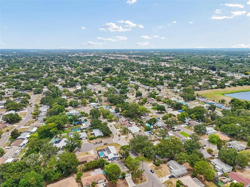 1357 S Evergreen Avenue Clearwater FL 33756