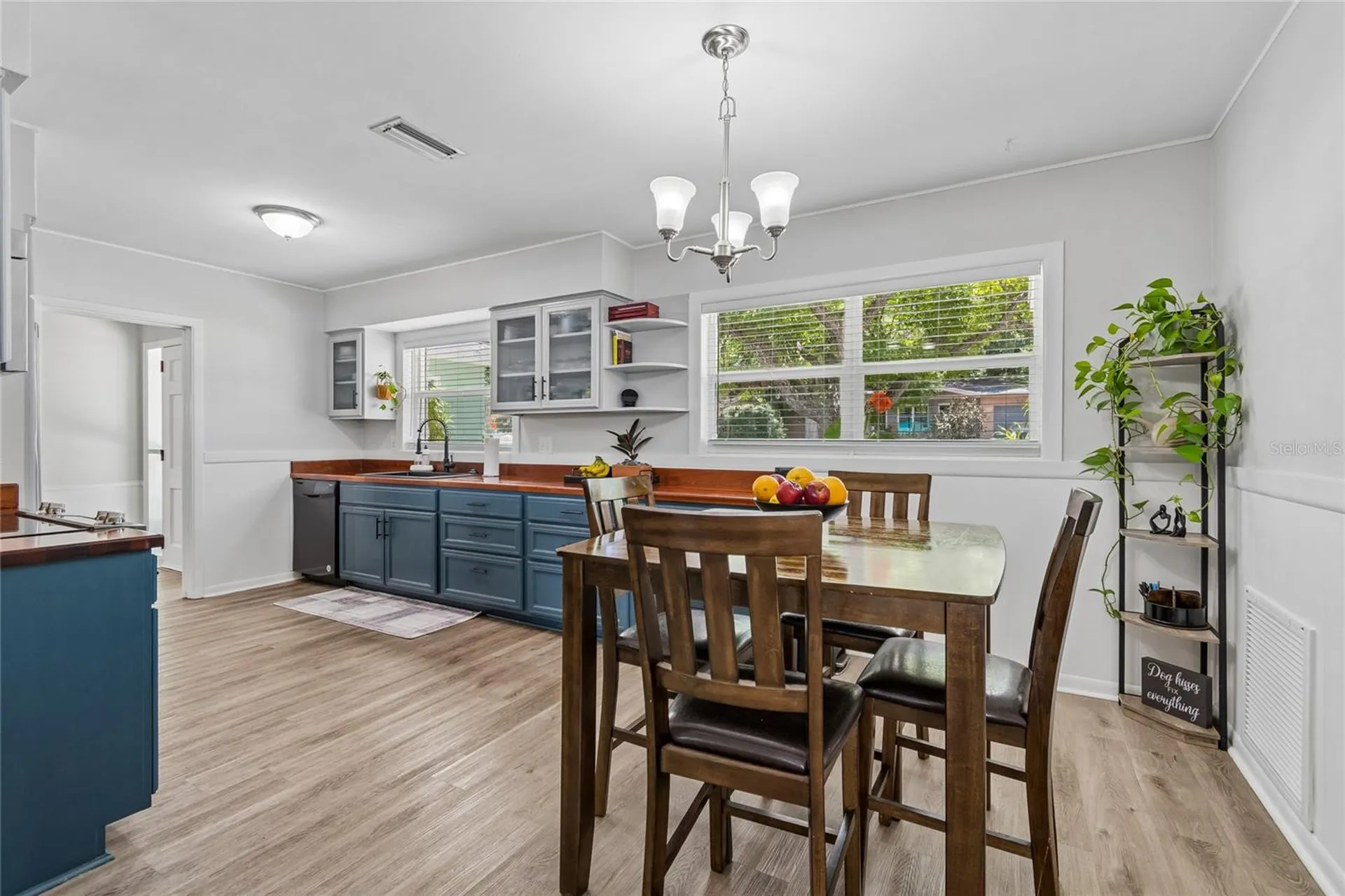 1357 S Evergreen Avenue Clearwater FL 33756