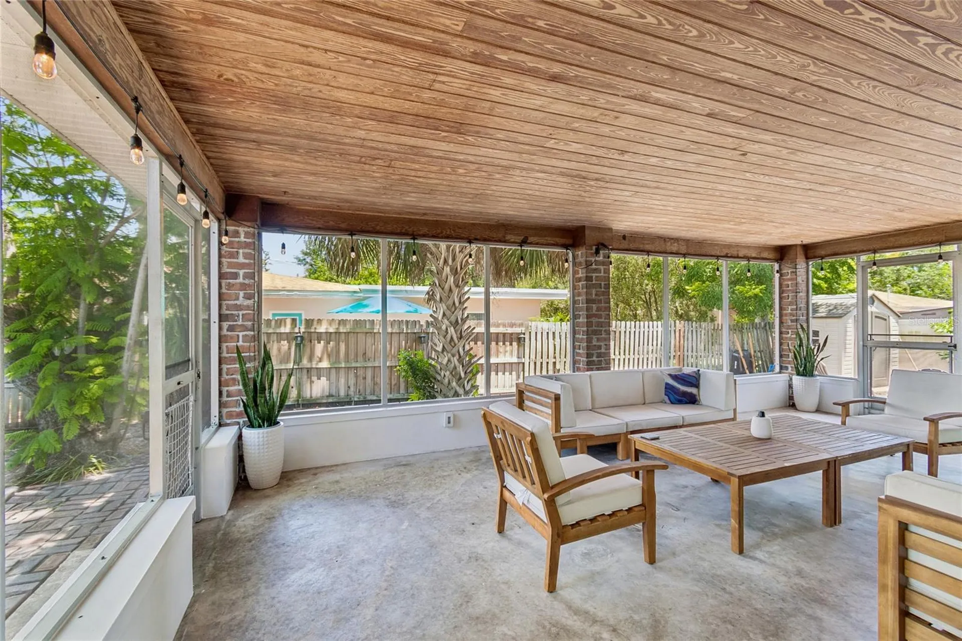 1357 S Evergreen Avenue Clearwater FL 33756