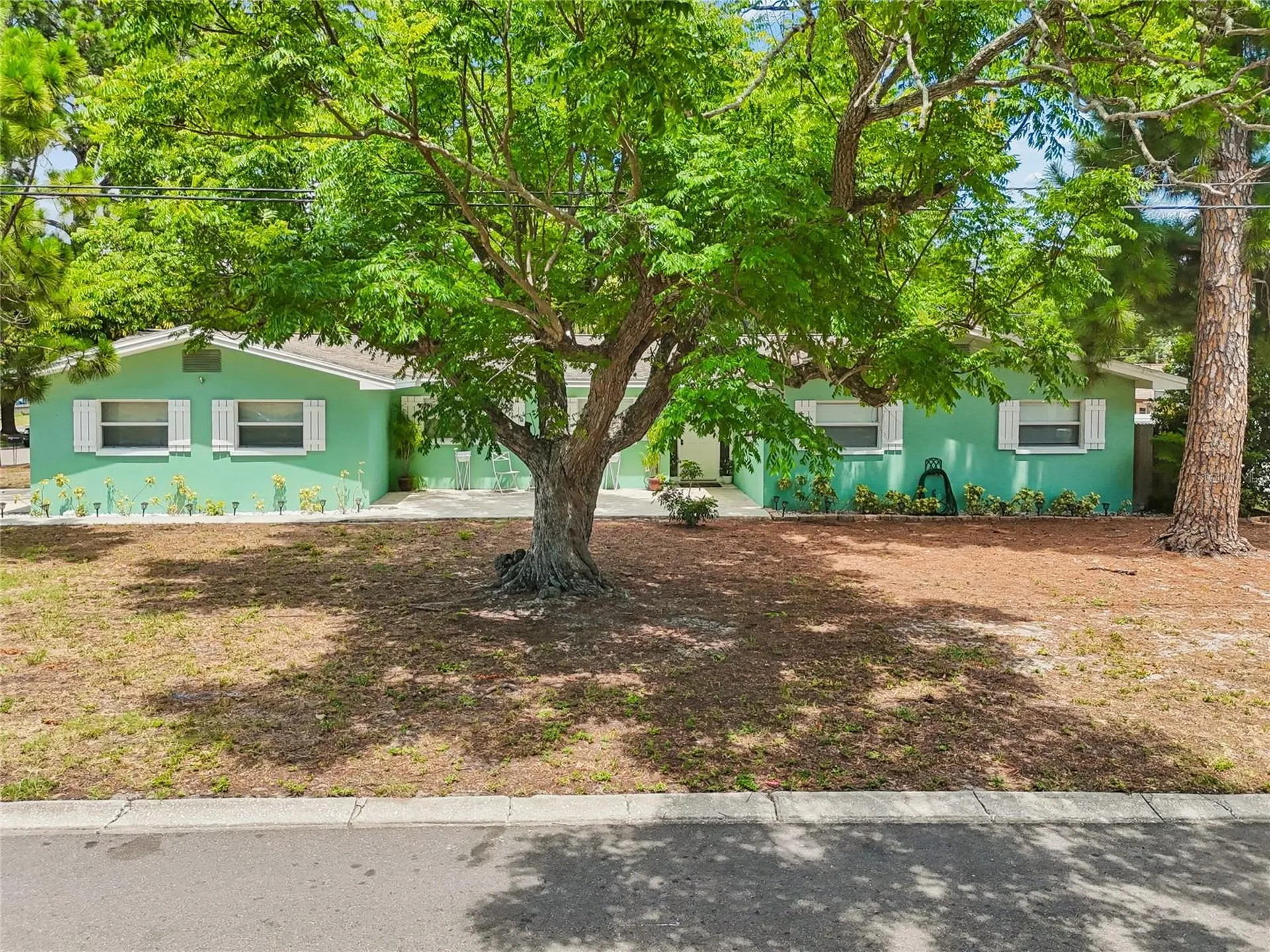 1357 S Evergreen Avenue Clearwater FL 33756