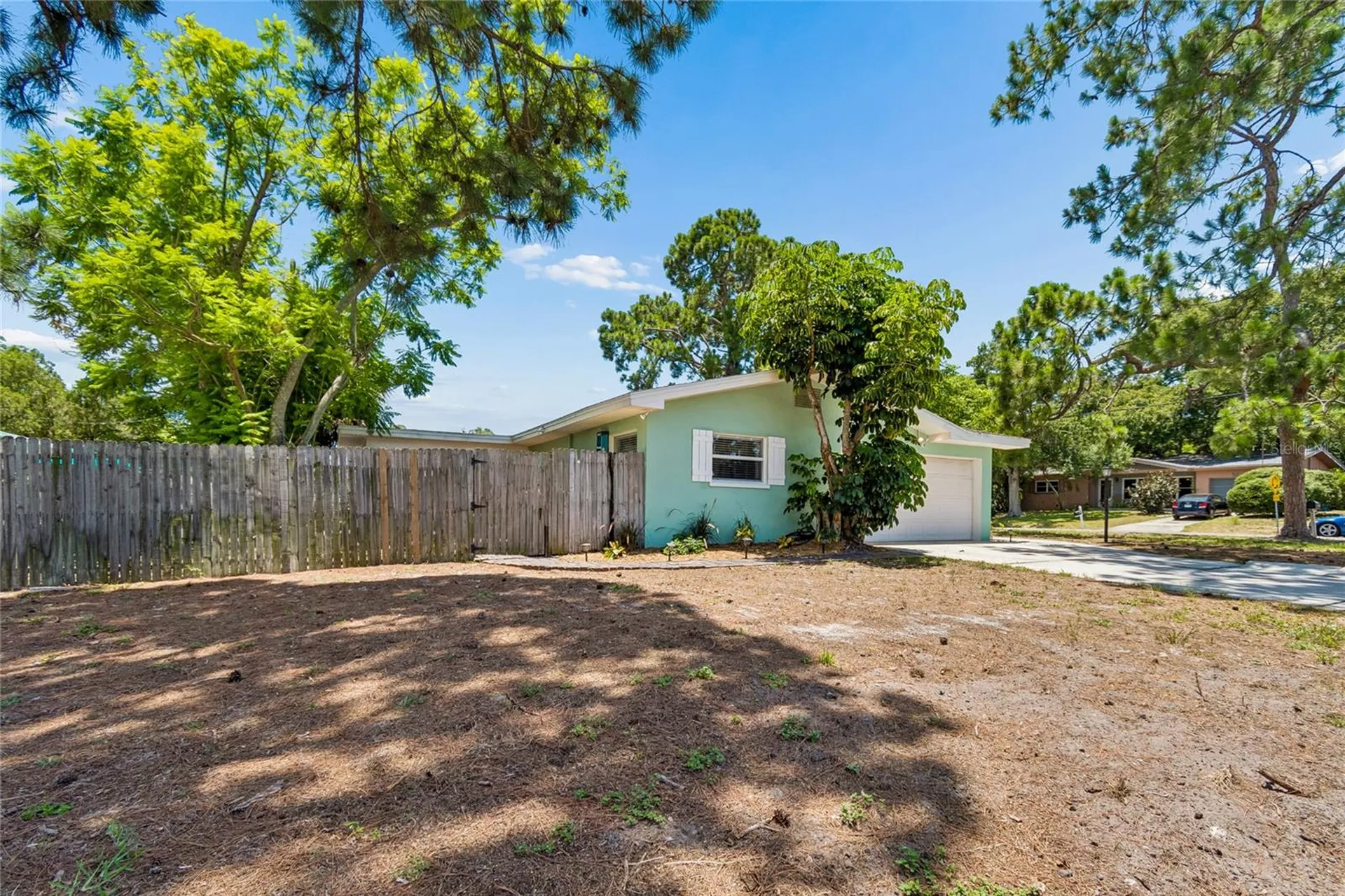 1357 S Evergreen Avenue Clearwater FL 33756