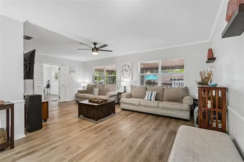 1357 S Evergreen Avenue Clearwater FL 33756