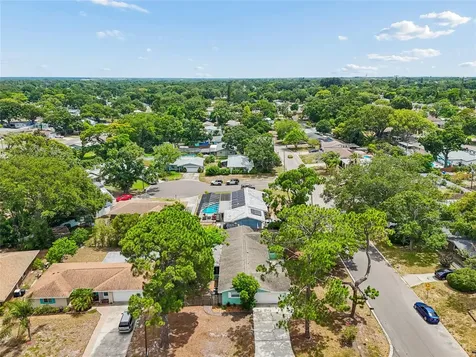 1357 S Evergreen Avenue Clearwater FL 33756