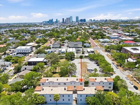 2315 W North A Street Tampa FL 33609