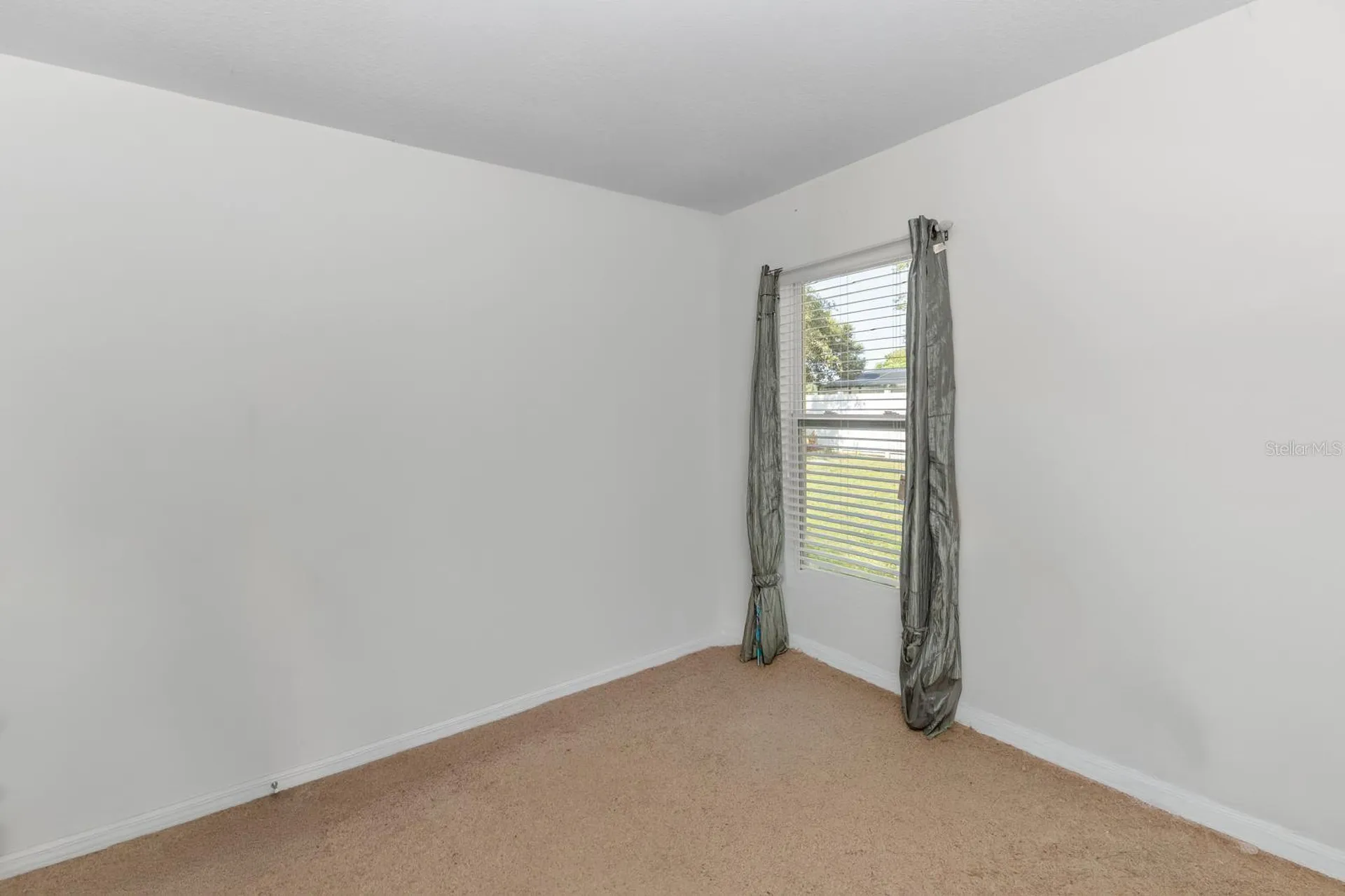 2541 Shiprock Court Deltona FL 32738