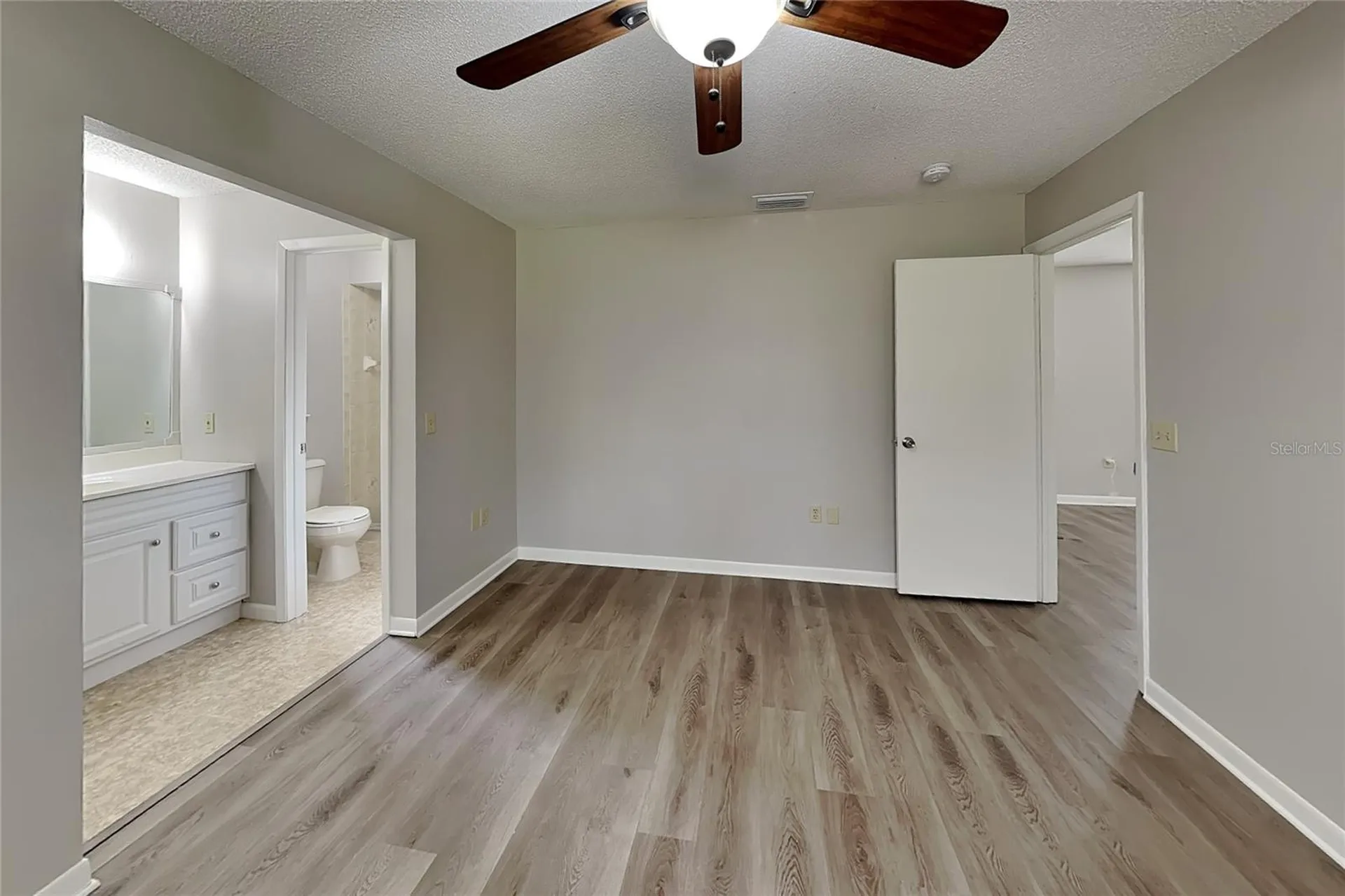 Spring Hill FL 34609