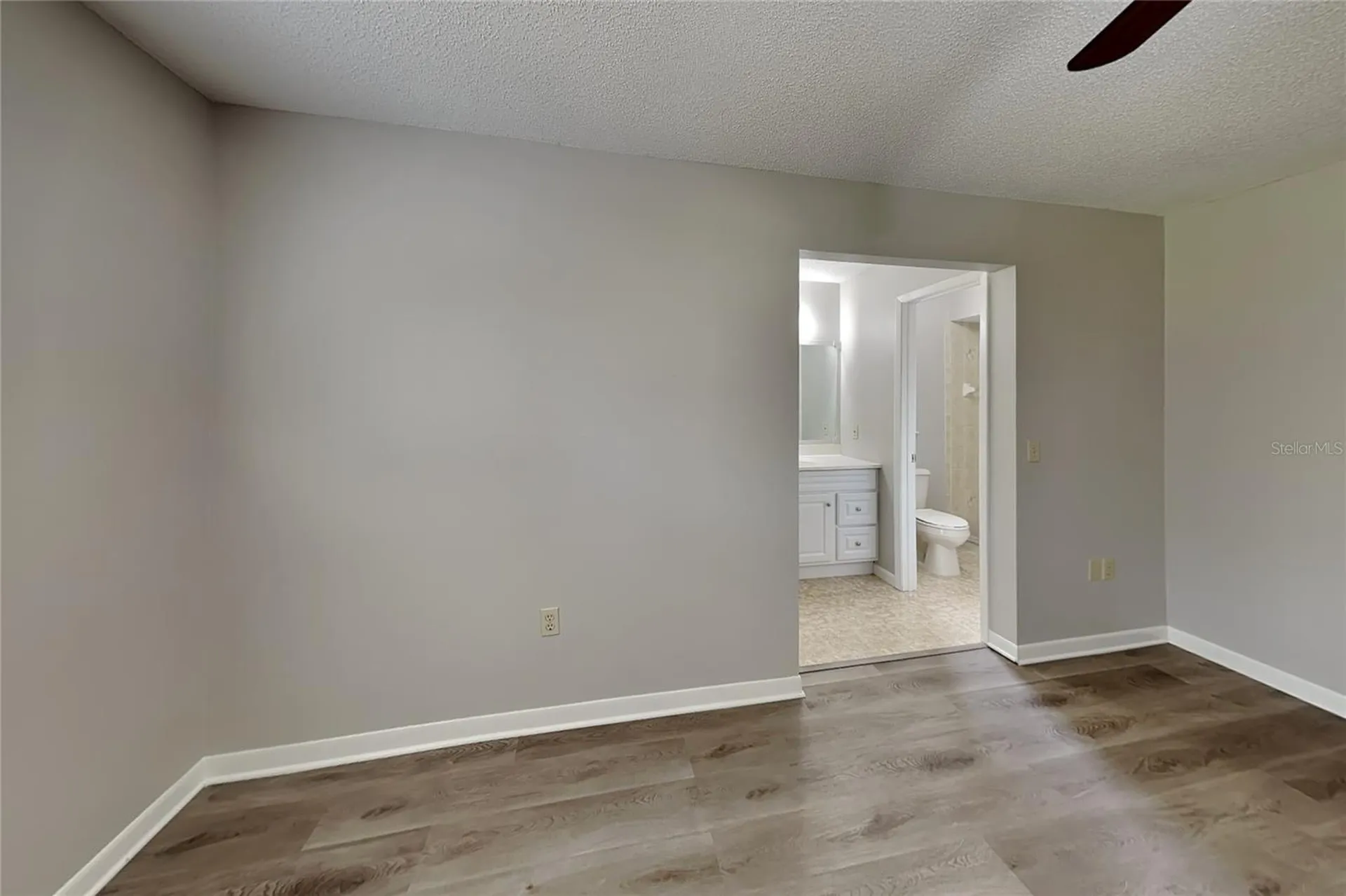 Spring Hill FL 34609