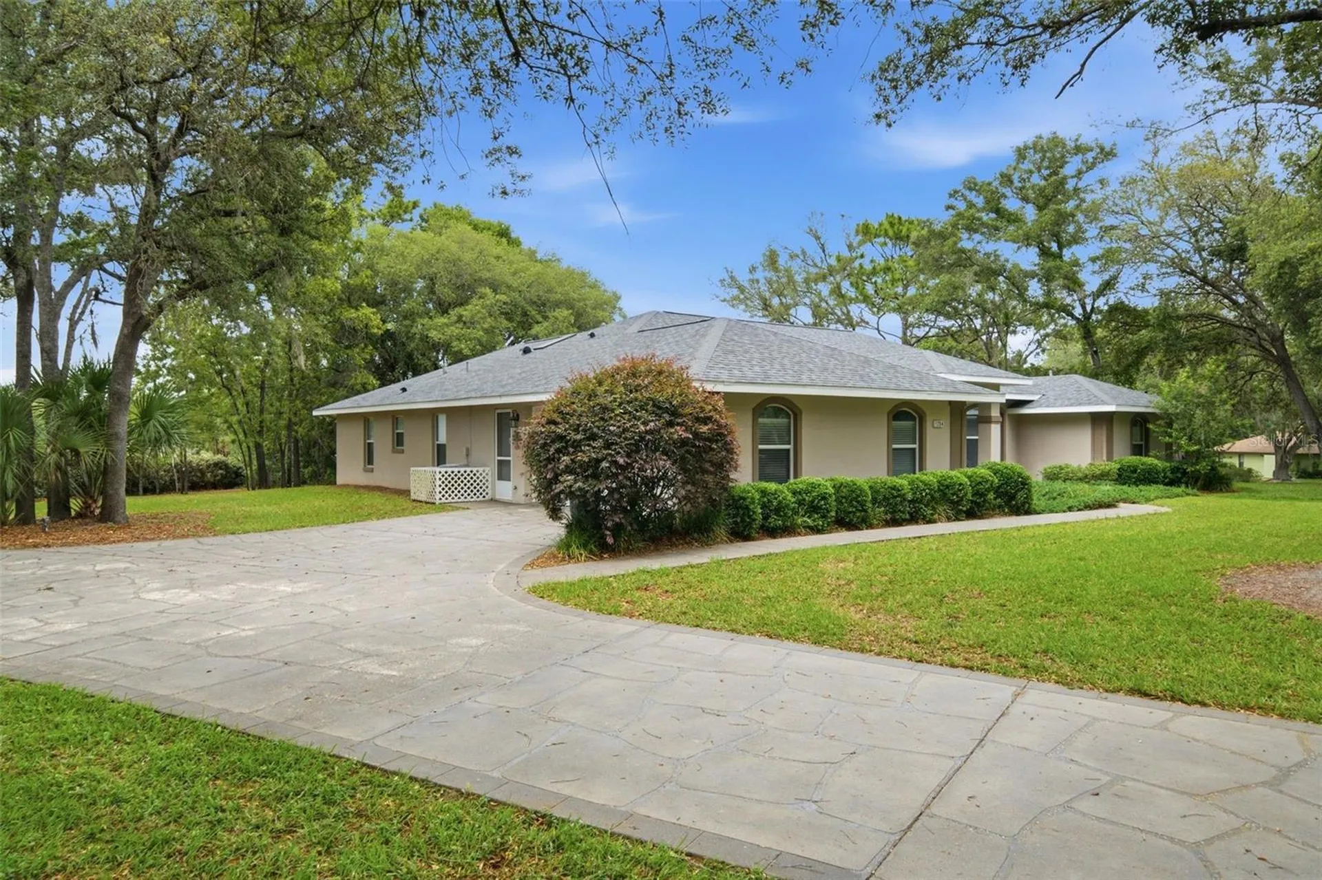 1204 N Mediterranean Way Inverness FL 34453