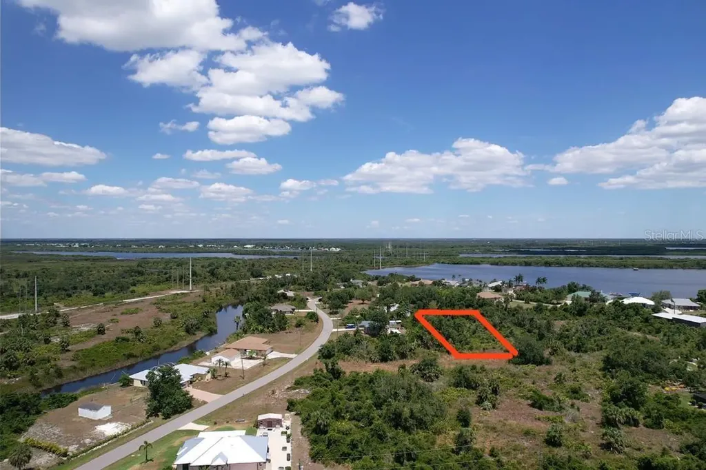 2080 Waverly Ter Street Port Charlotte FL 33983