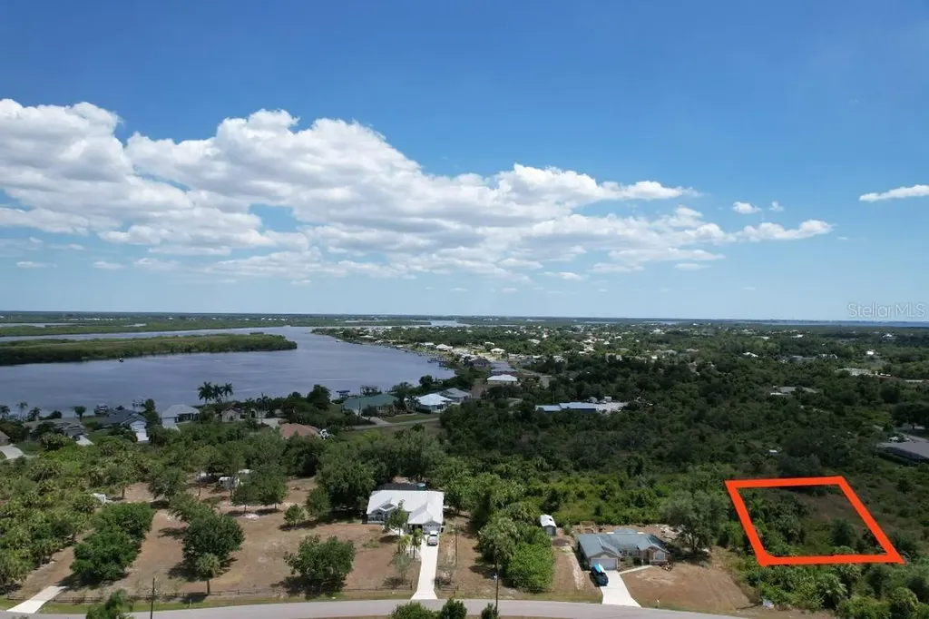 2080 Waverly Ter Street Port Charlotte FL 33983