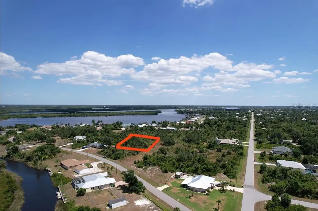 2080 Waverly Ter Street Port Charlotte FL 33983