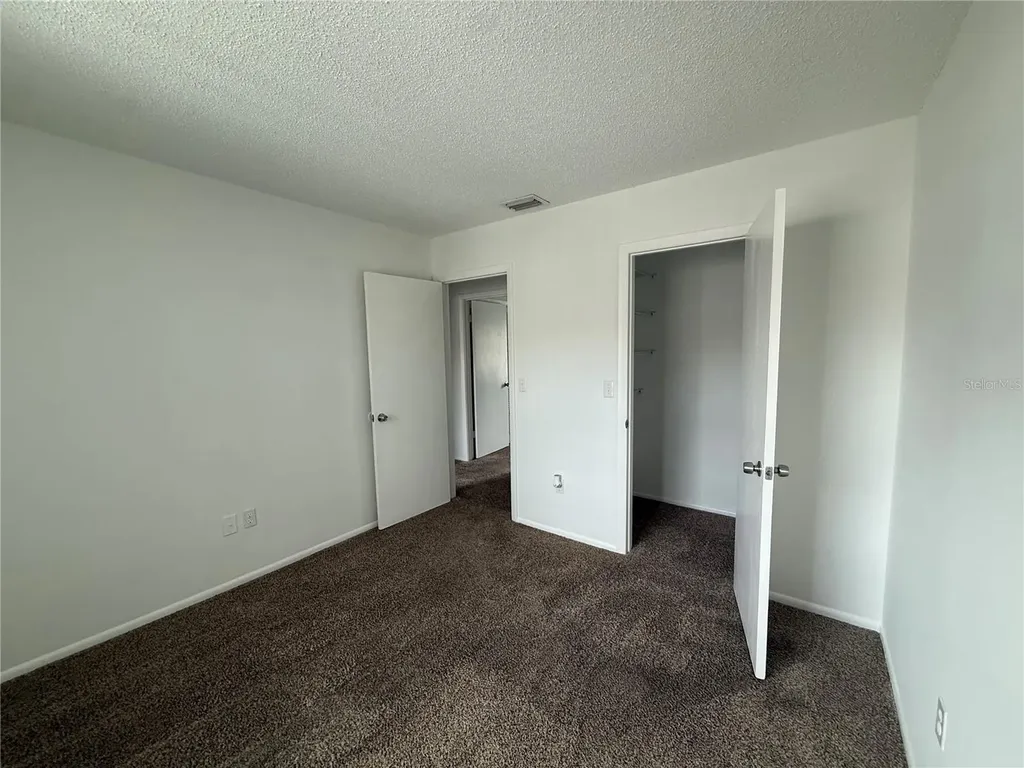 7210 N Manhattan Avenue Tampa FL 33614