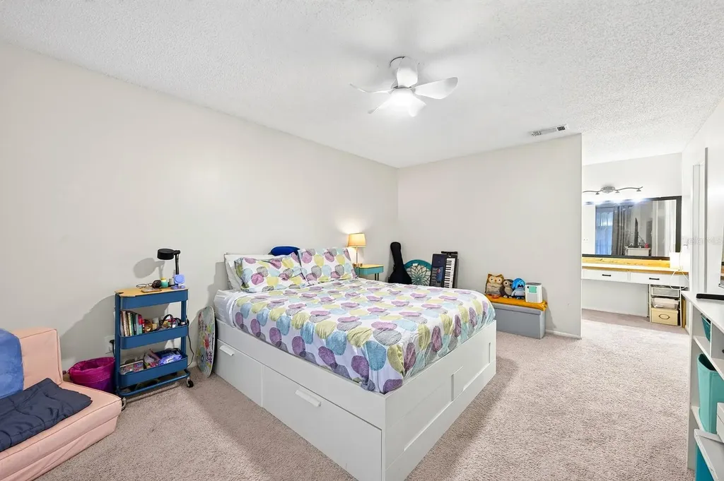 4607 Ring Neck Road Orlando FL 32808