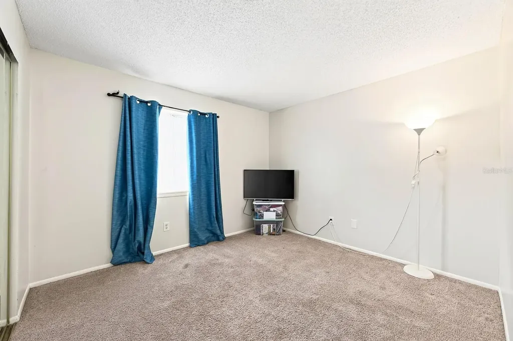 4607 Ring Neck Road Orlando FL 32808