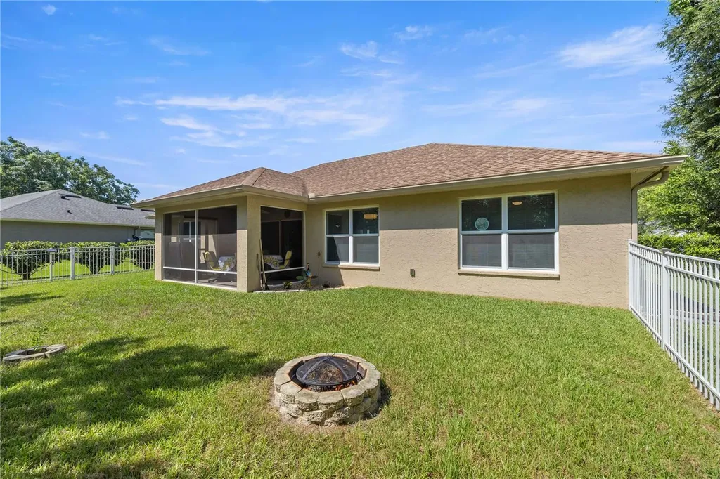 3125 N Canterbury Lake Drive Hernando FL 34442