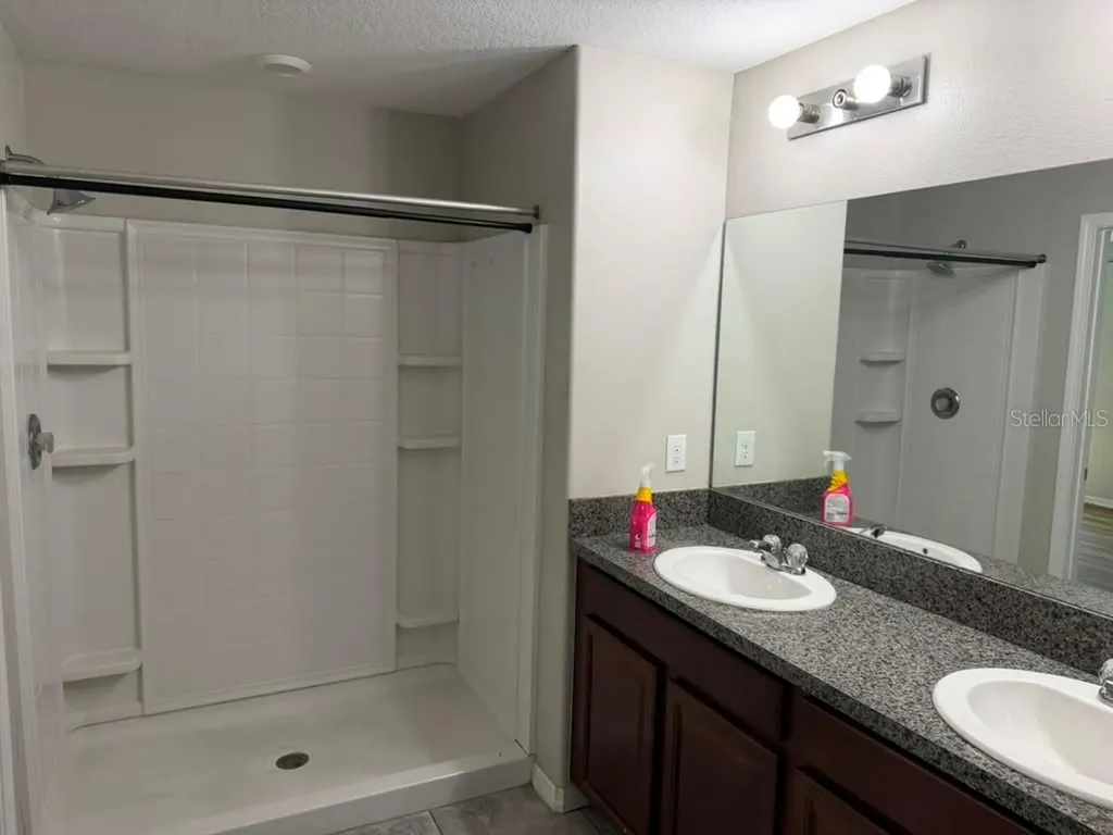 16513 Myrtle Sand Drive Wimauma FL 33598