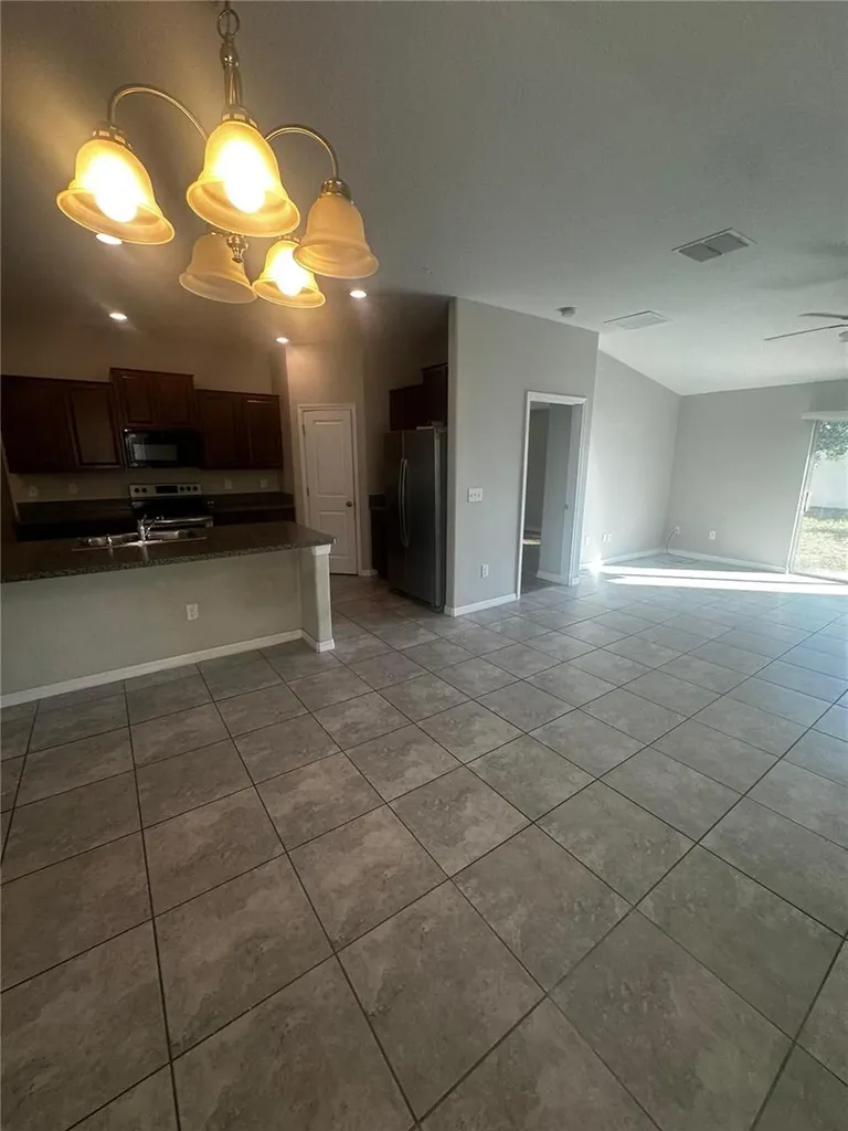 16513 Myrtle Sand Drive Wimauma FL 33598