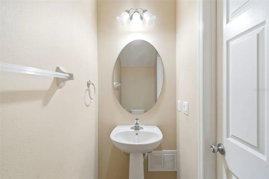 226 Windflower Way Oviedo FL 32765