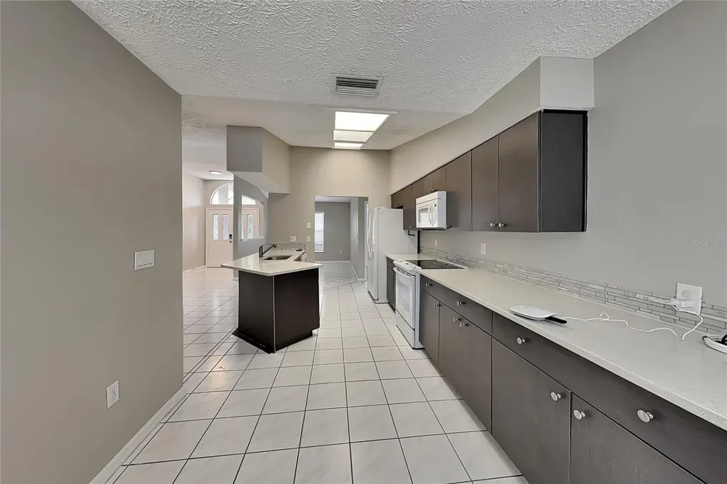 Spring Hill FL 34609