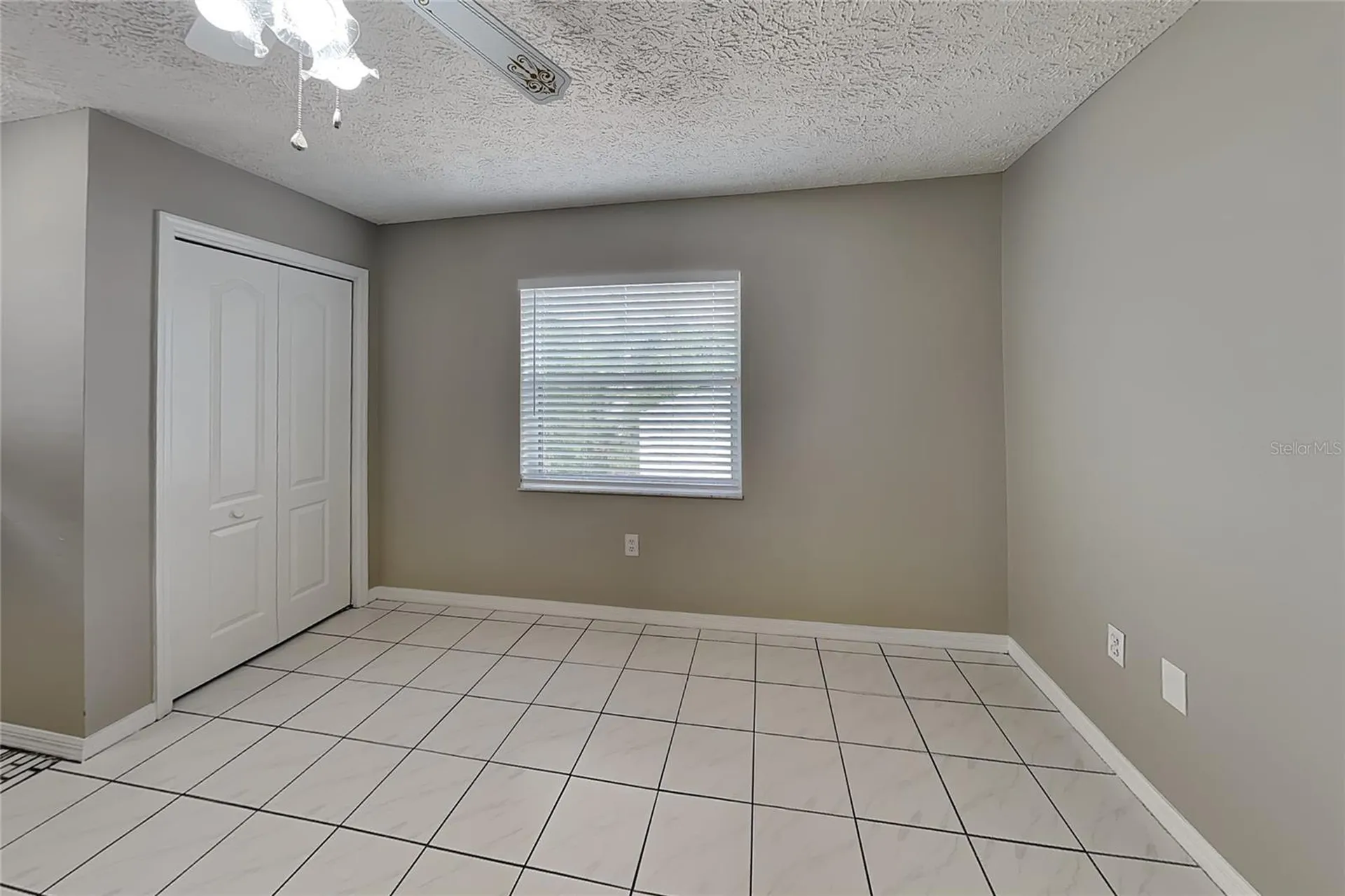 Spring Hill FL 34609
