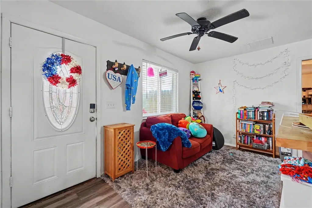 11208 Duncan Street Seminole FL 33772