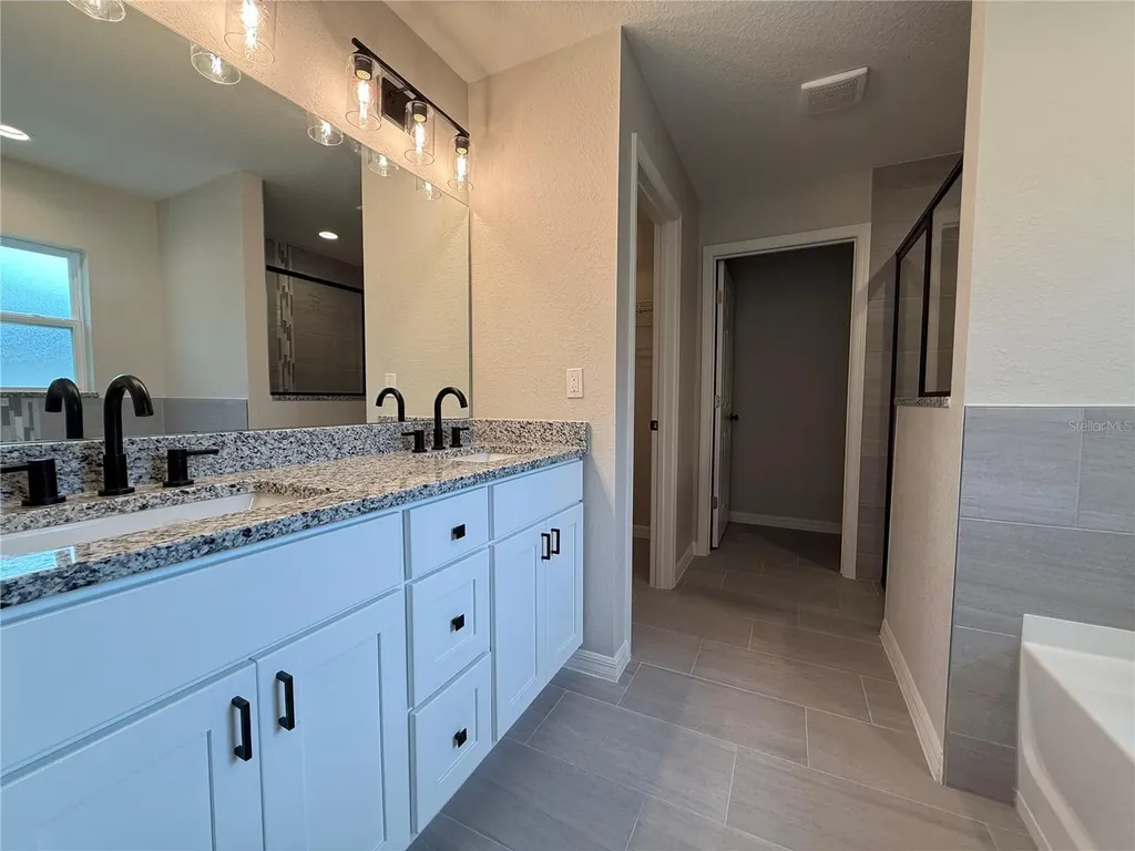 20387 SW 54th Street Dunnellon FL 34431
