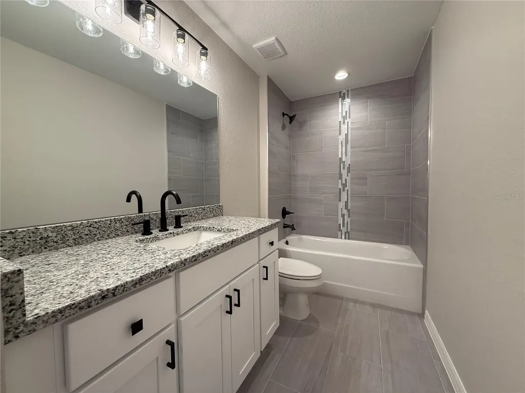 20387 SW 54th Street Dunnellon FL 34431