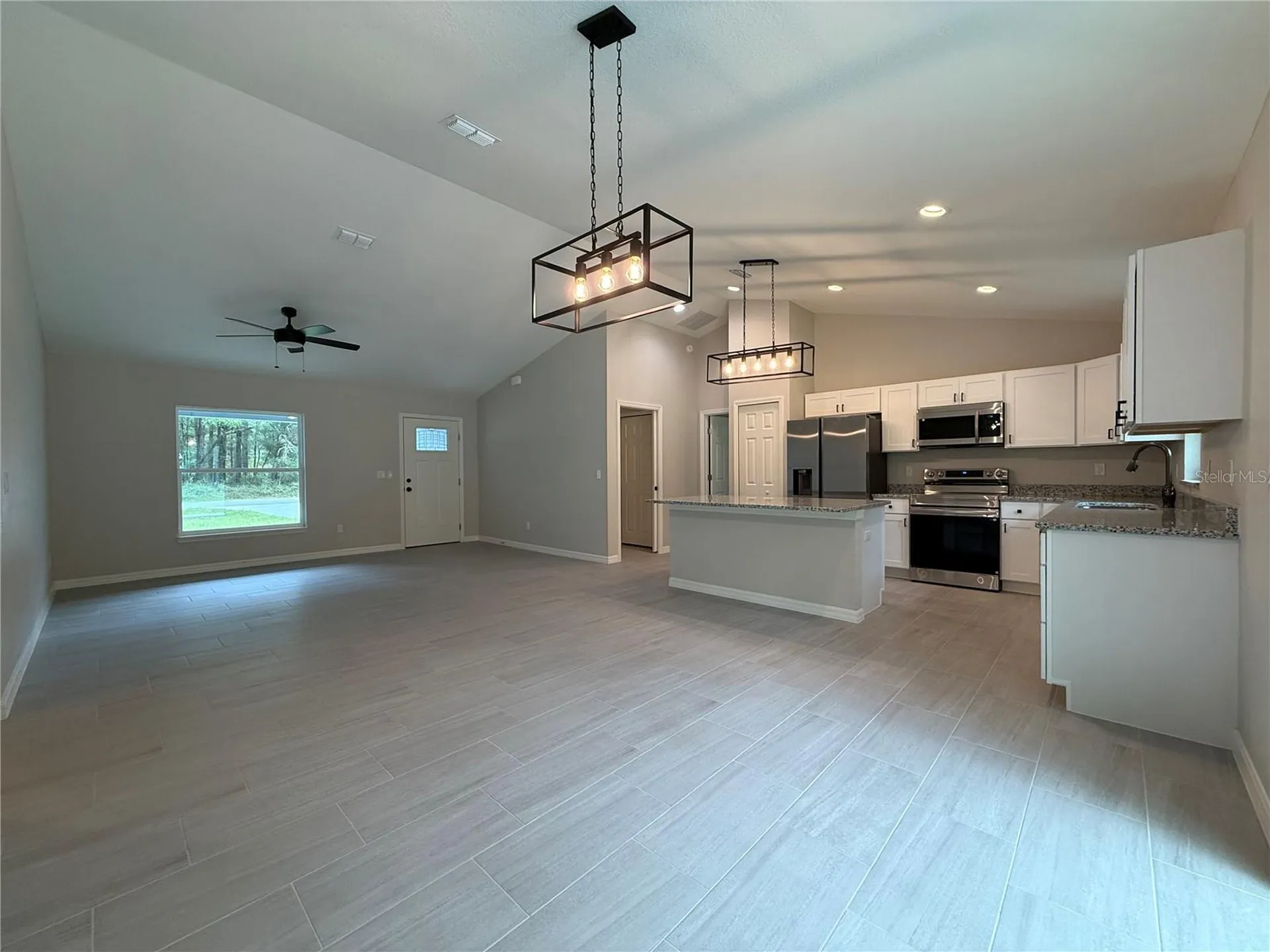 20387 SW 54th Street Dunnellon FL 34431