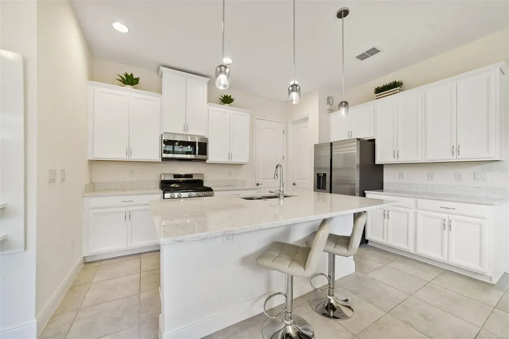 2516 Datura Loop St Cloud FL 34772