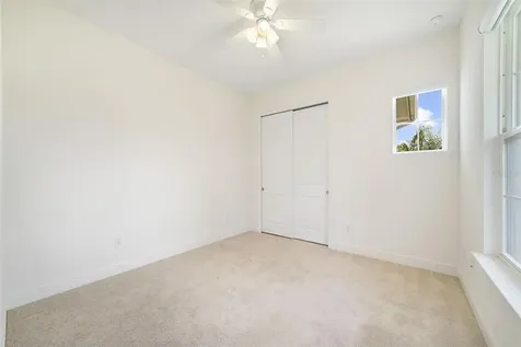 2516 Datura Loop St Cloud FL 34772