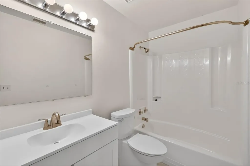 12520 Orangewood Court Tavares FL 32778