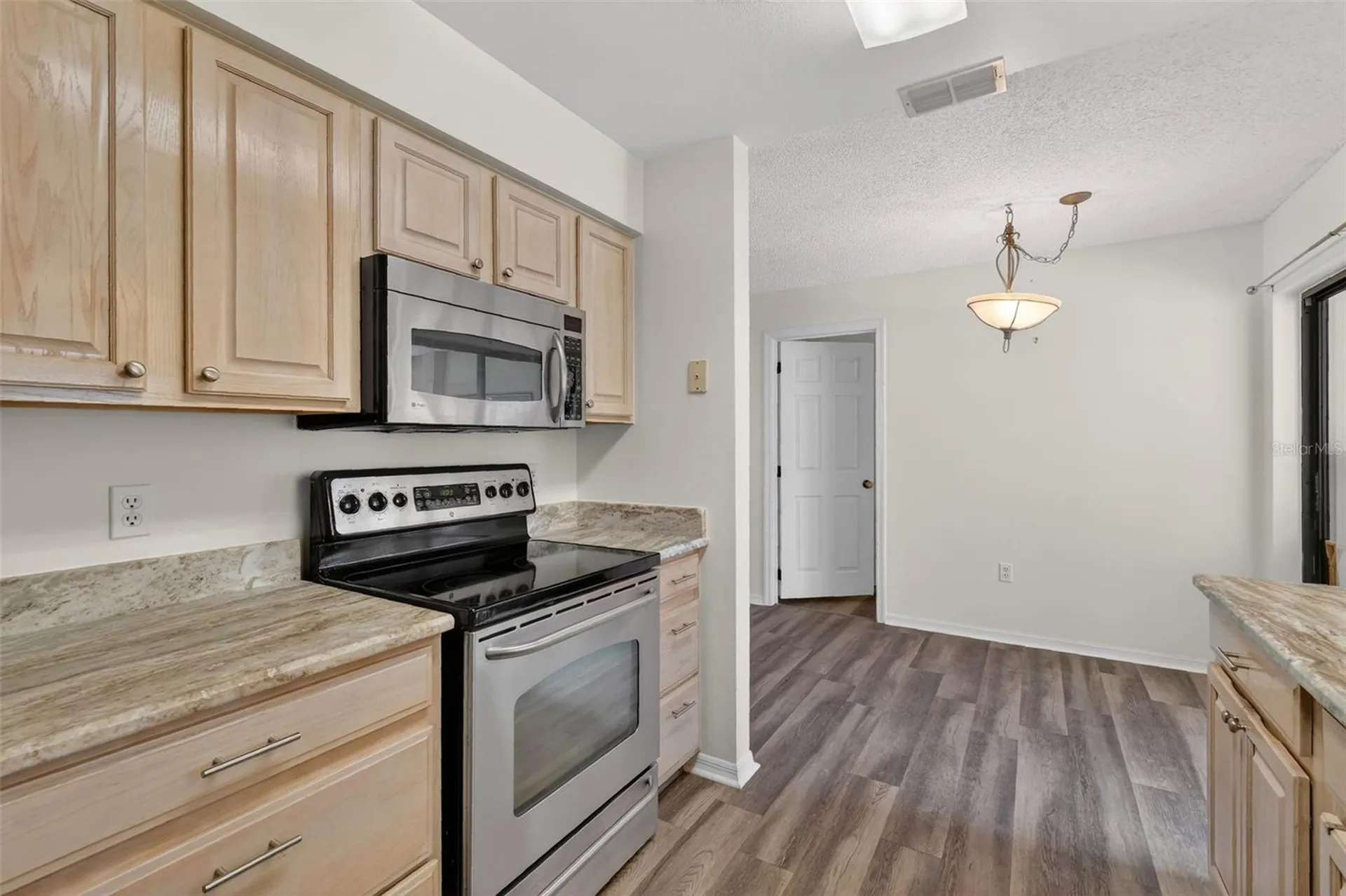 12520 Orangewood Court Tavares FL 32778