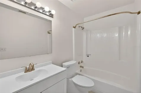 12520 Orangewood Court Tavares FL 32778