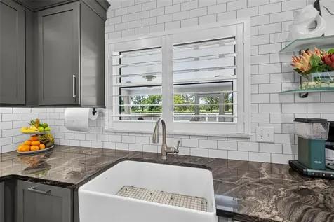 616 Pineland Avenue Belleair FL 33756