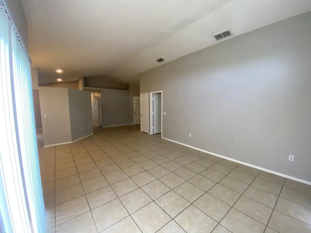 1440 Timberbend Circle Orlando FL 32824