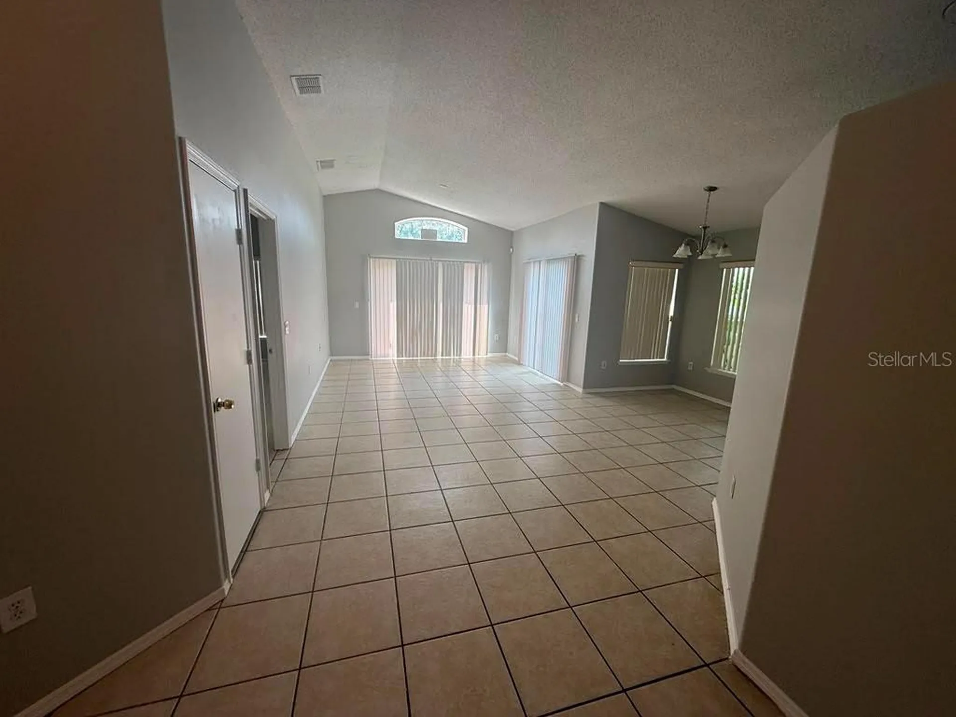 1440 Timberbend Circle Orlando FL 32824