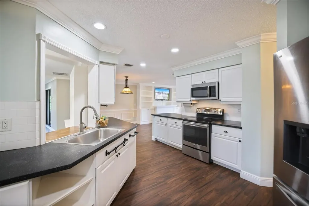 9331 San Bernandino Avenue Englewood FL 34224