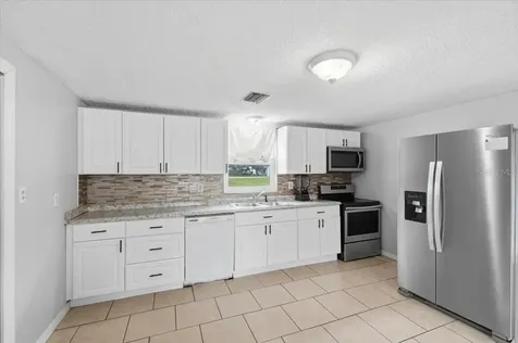 2991 W Verona Road Avon Park FL 33825