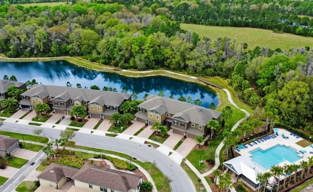 28425 Pleasant Bay Loop Wesley Chapel FL 33543
