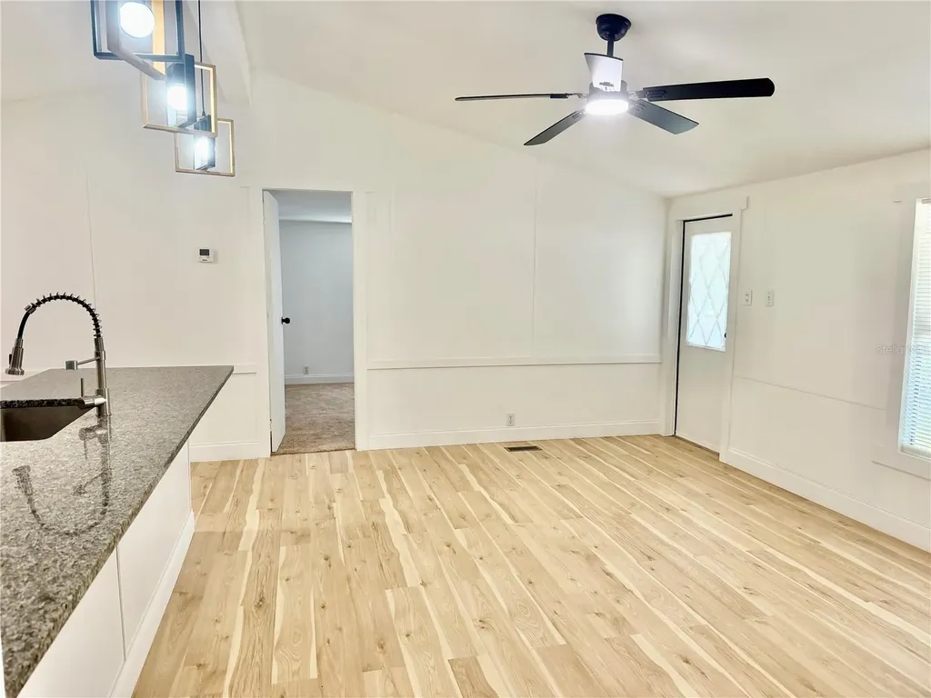 31638 Lake Drive Eustis FL 32736