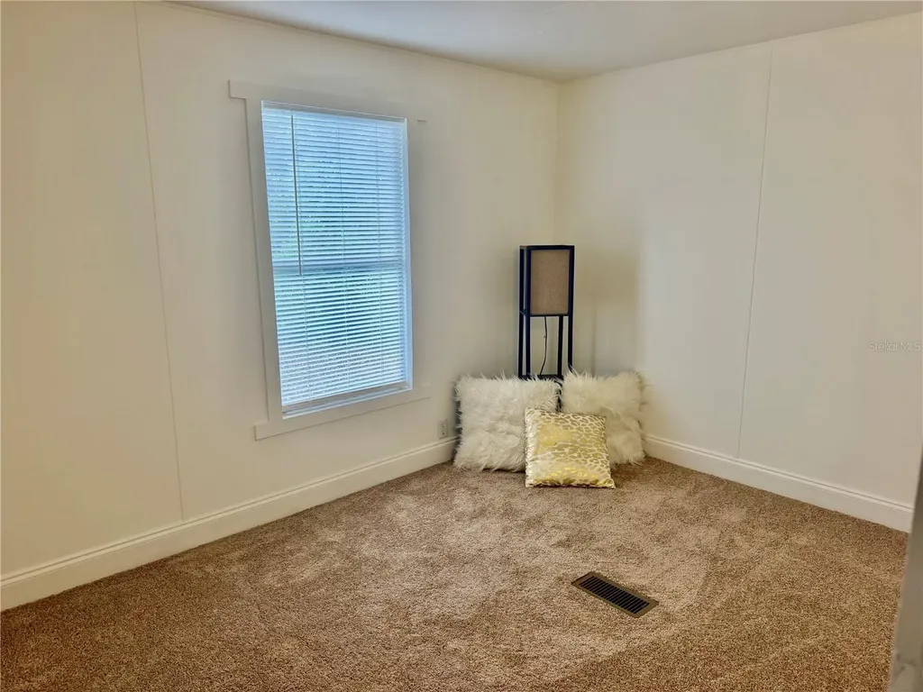31638 Lake Drive Eustis FL 32736