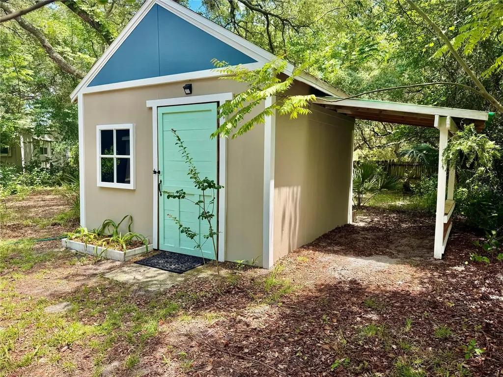 31638 Lake Drive Eustis FL 32736