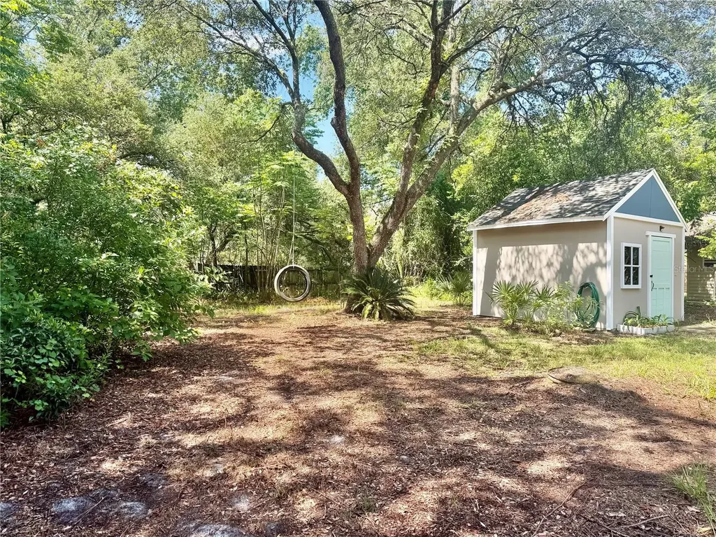31638 Lake Drive Eustis FL 32736