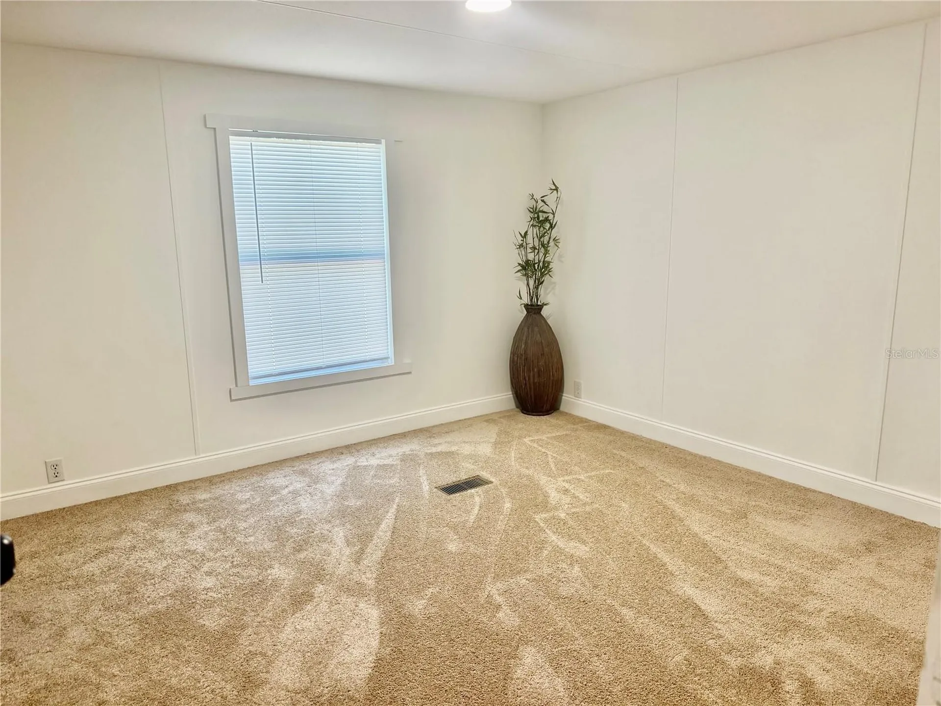 31638 Lake Drive Eustis FL 32736