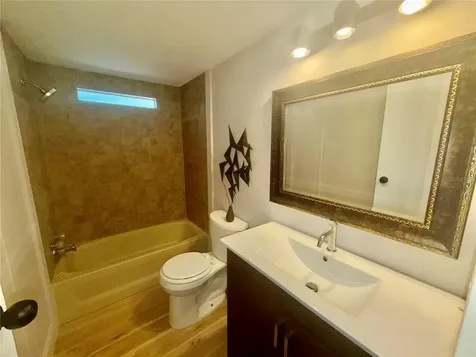 31638 Lake Drive Eustis FL 32736