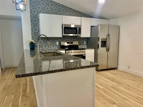 31638 Lake Drive Eustis FL 32736