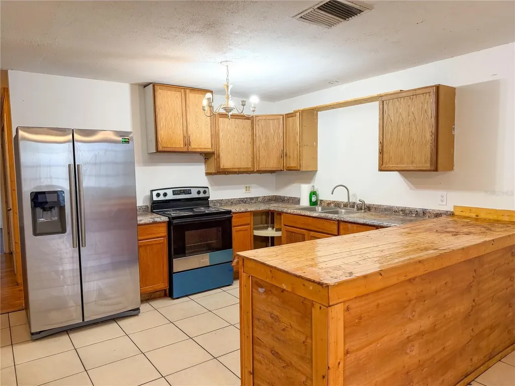 308 Central Avenue Frostproof FL 33843
