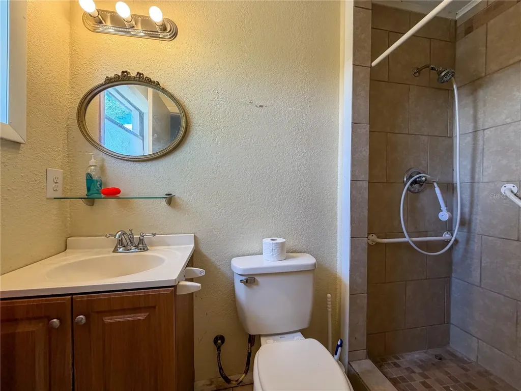 308 Central Avenue Frostproof FL 33843